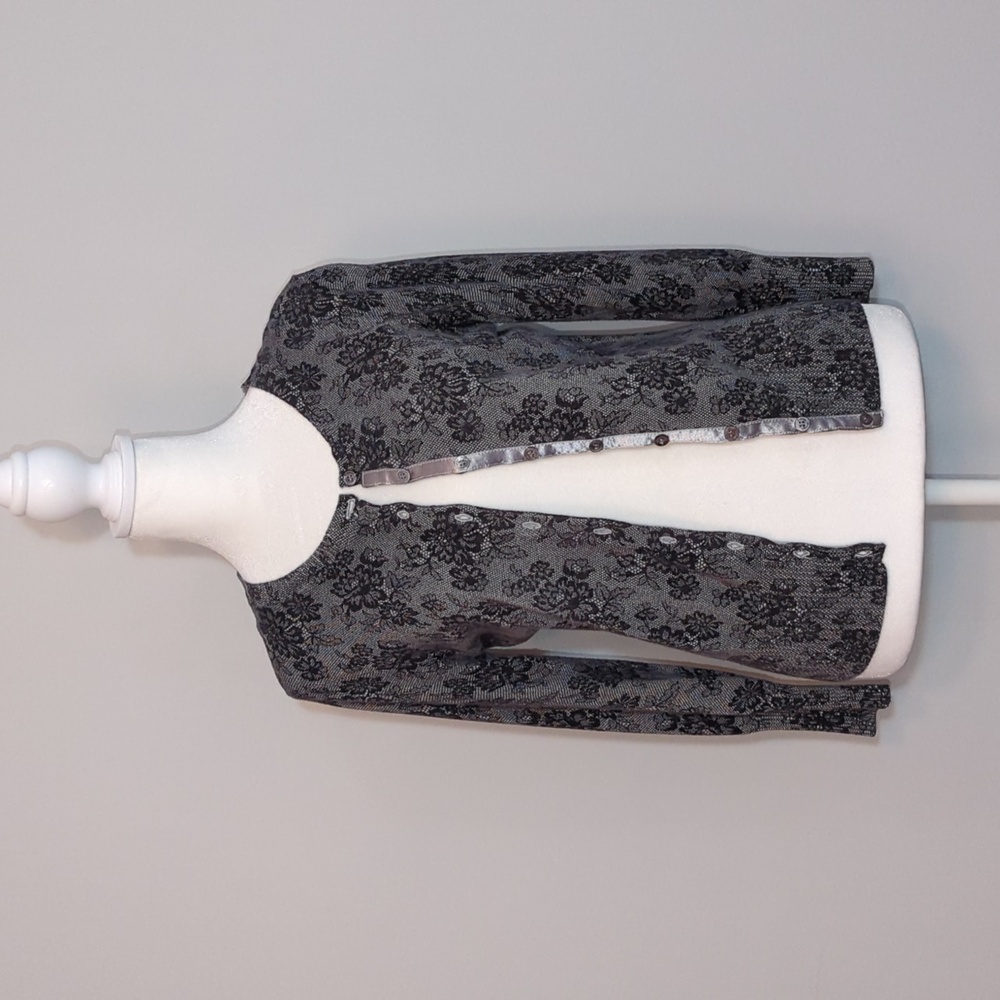 EUC Cardigan - image 9